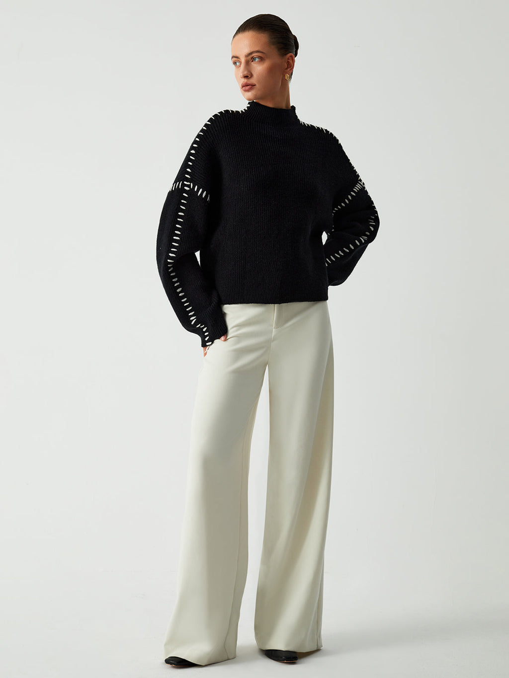 Modern Contrast-Stitch Knit Jumper – Relaxed Oversized Sweater
