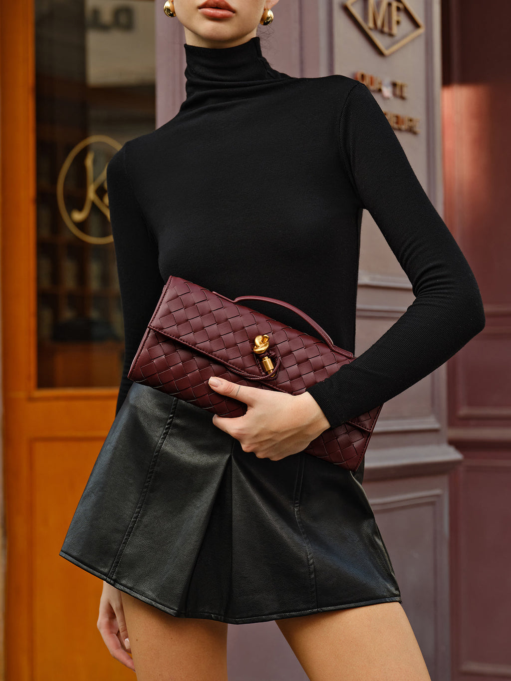 Woven Flap Clutch & Shoulder Bag – Stylish and Versatile Design