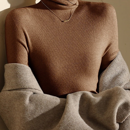 High Neck Slim Fit Knit Top – Seamless Warm Layer