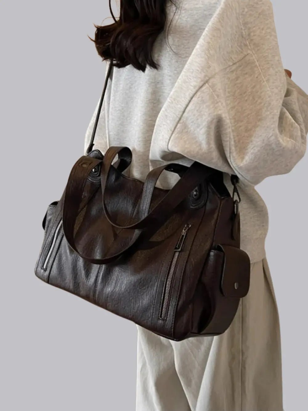 Classic Shoulder Bag with Adjustable Strap and Multiple Compartments