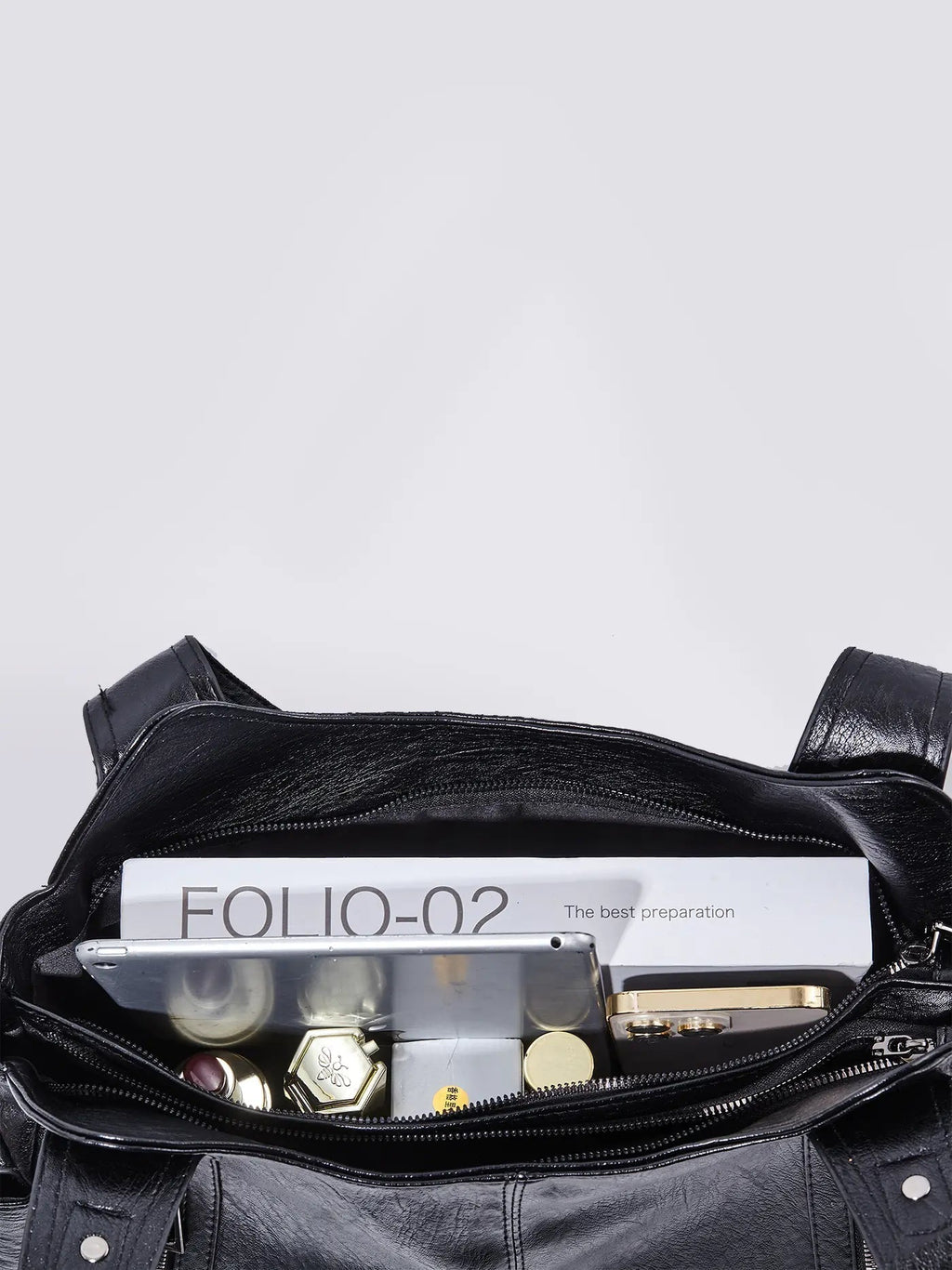 Classic Shoulder Bag with Adjustable Strap and Multiple Compartments