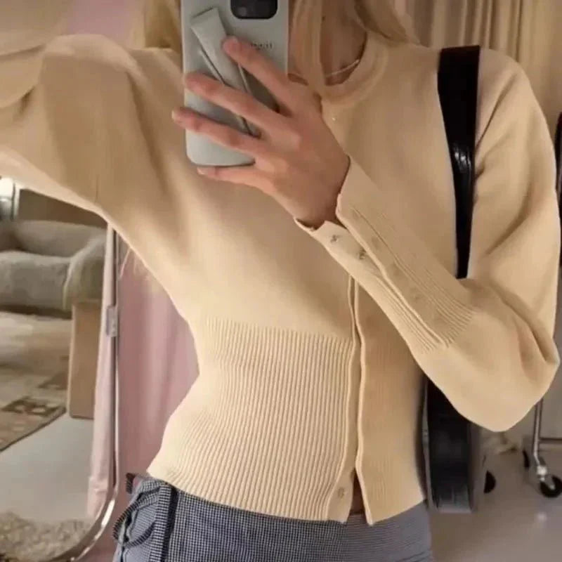 Elegant Button-Up Knit Cardigan with Round Neck